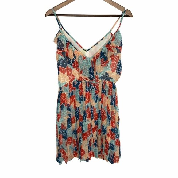 BCBGeneration Dress size Medium Multicolor Geometric Chiffon Light Weight Ruffle - Picture 2 of 12